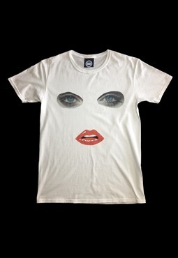 The Face Tee Graphic Tshirt in White size Medium