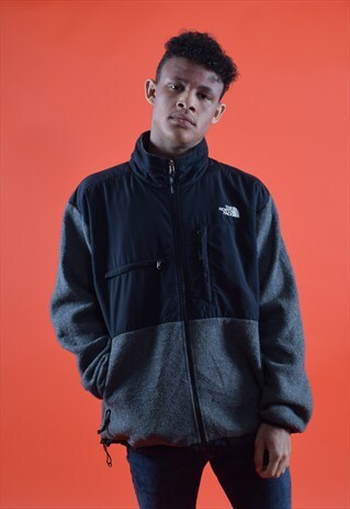 BLACK AND GREY THE NORTH FACE FLEECE