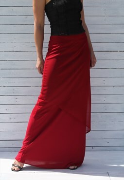 Vintage red leyered stretch maxi skirt.