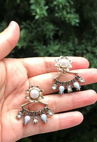DETACHABLE CLEAR STONE EARRING
