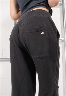 Vintage Nike Joggers in Black Lounge Trackies Medium