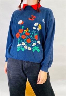 Vintage Size S Floral Cottage Sweatshirt in Blue