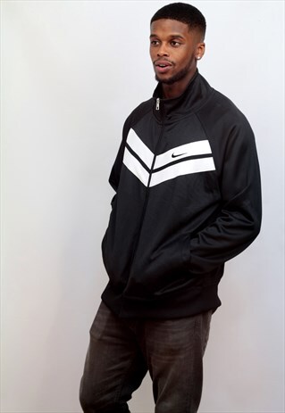 VINTAGE NIKE TRACK JACKET IN BLACK