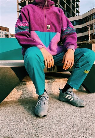 VINTAGE 90S PURPLE FLEECE JACKET
