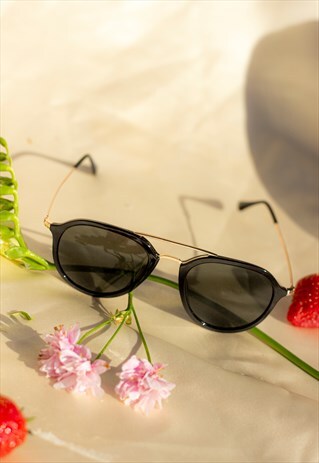 AVIATOR SUNGLASSES