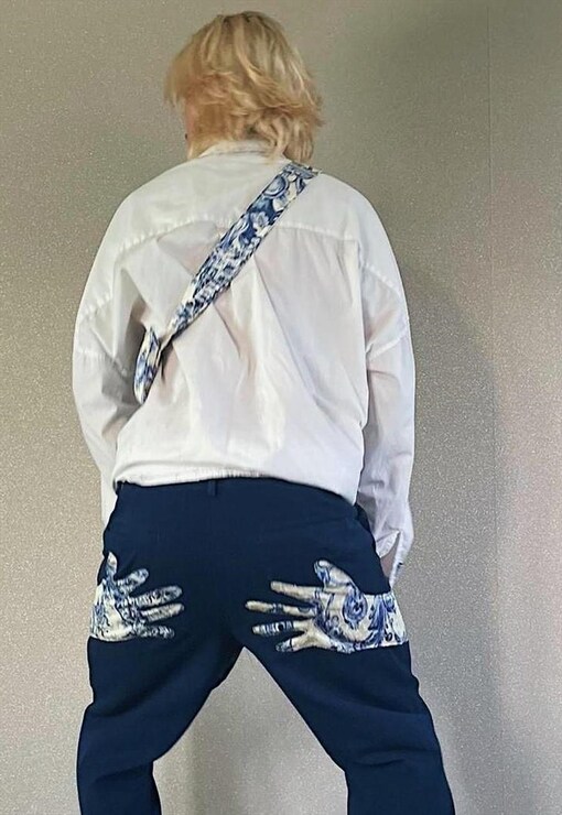 garment image