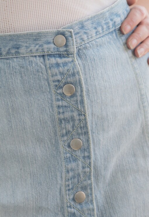 garment image