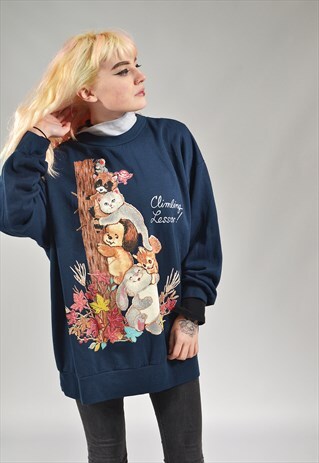 VINTAGE NAVY BLUE WILDLIFE SWEATER
