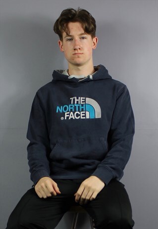 VINTAGE THE NORTH FACE HOODIE IN NAVY WITH EMBROIDERED SPELL