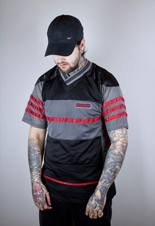 VINTAGE ADIDAS T-SHIRT IN MESH WITH PRINTED LOGO ON BACK