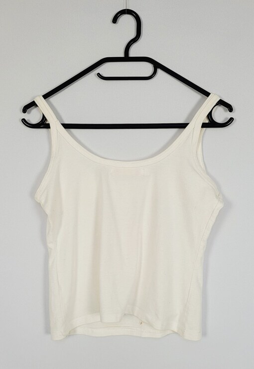 garment image