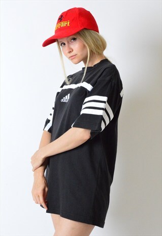 VINTAGE 90S BLACK STRIPED ADIDAS T-SHIRT