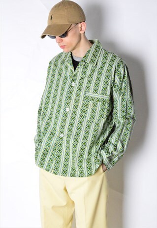 VINTAGE 90S GREEN ROYAL PRINT LONG SLEEVE SLEEPWEAR SHIRT