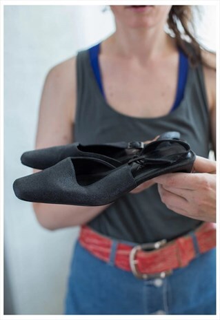 VINTAGE 80'S BLACK GLOSSY OPEN BACK SHOES