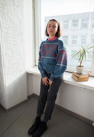 VINTAGE 70'S BLUE PATTERNED KNITTED JUMPER