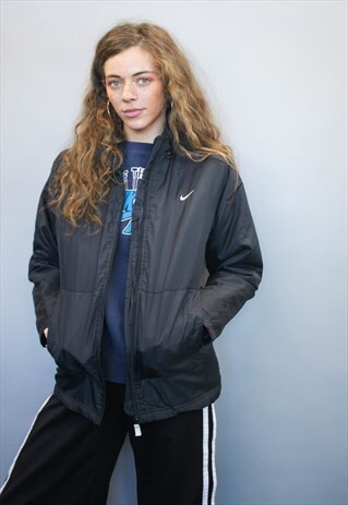 VINTAGE BLACK CLEAN NIKE PADDED JACKET