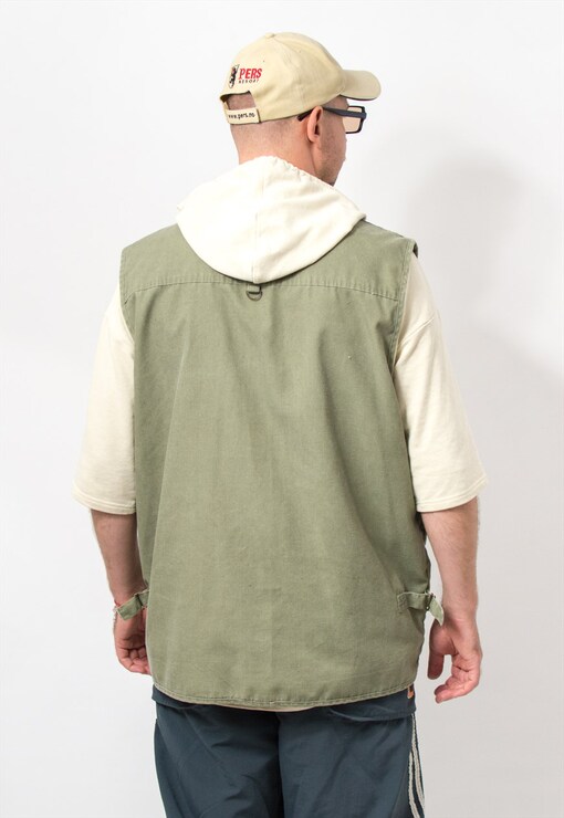 garment image