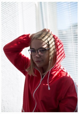 VINTAGE 90'S RED HOODED WINDBREAKER