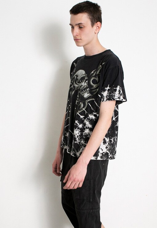 garment image