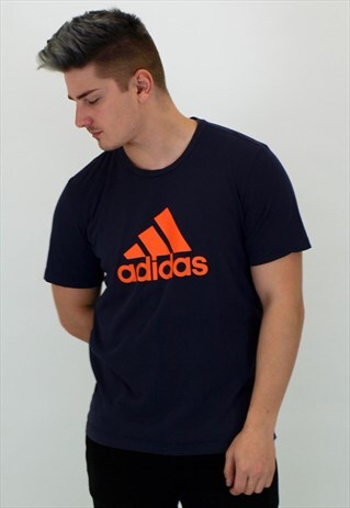 VINTAGE ADIDAS T-SHIRT
