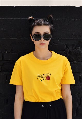HOPELESS ROMANTIC GOLD YELLOW GRAPHIC T-SHIRT ROSE
