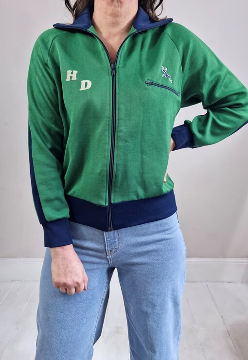 garment image