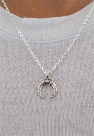 DOUBLE HORN/ CRESCENT MOON NECKLACE - SILVER NECKALCE