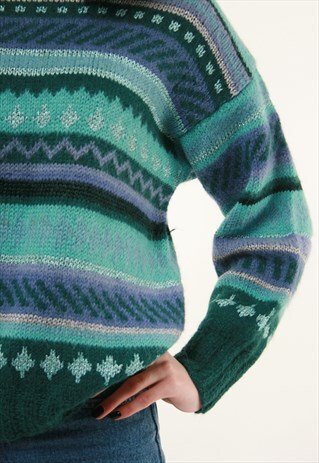 VINTAGE RARE OLDSKNITTED PATTERN WOOL JUMPER SWEATER 205