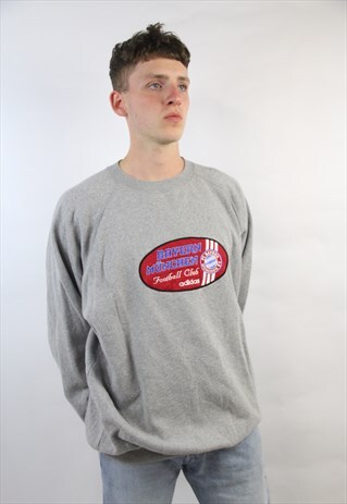 VINTAGE ADIDAS FC BAYERN MUNICH SWEATSHIRT