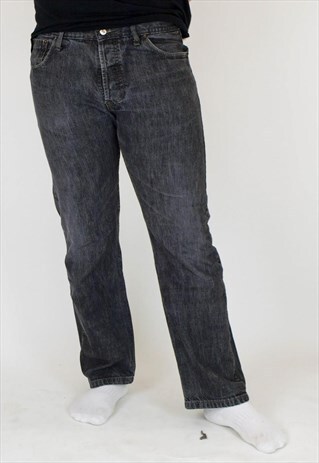 VINTAGE LEVI'S 501 JEANS