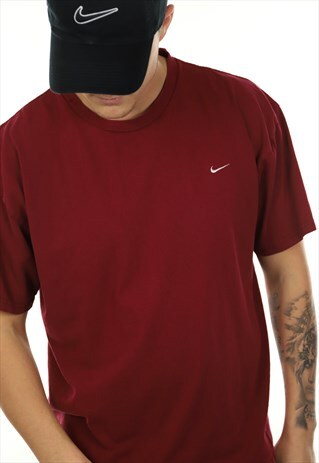 VINTAGE 90S NIKE SMALL LOGO T SHIRT TEE