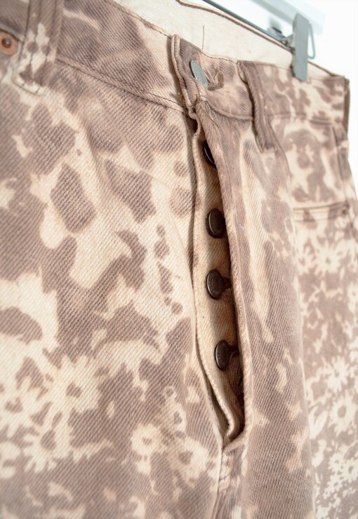 garment image
