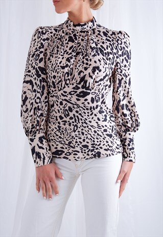 DAKOTA BACKLESS BLOUSE - LEOPARD