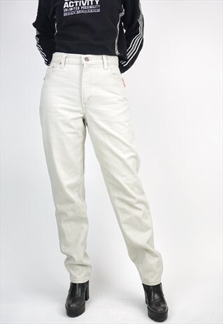 90'S VINTAGE LEVI'S 550 JEANS