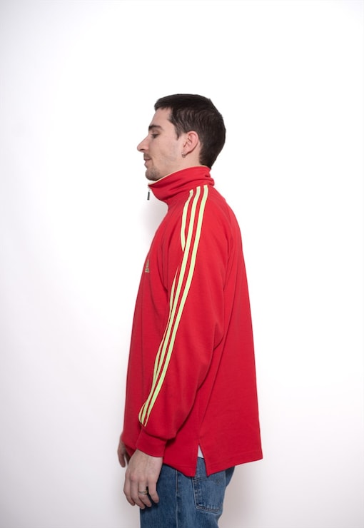garment image