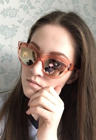 WOMENS VINTAGE STYLE PINK HOLOGRAPHIC CAT EYE SUNGLASSES