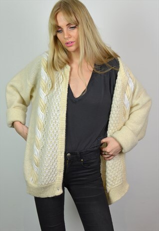 VINTAGE WHITE & CREAM WOOL KNITTED CARDIGAN