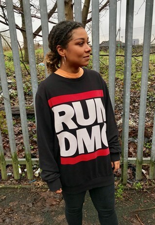 VINTAGE RUN DMC AMERICAN BLACK HIP HOP SWEATSHIRT