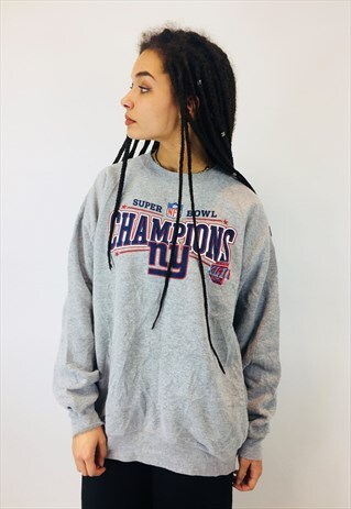 VINTAGE NFL SUPER BOWL CHAMPIONS SWEATSHIRT