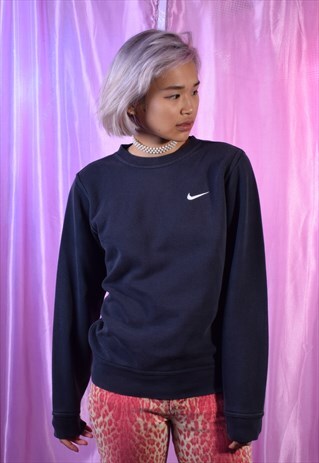 VINTAGE NIKE FADED BLACK EMBROIDERED SWEATSHIRT