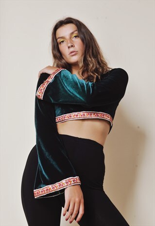GREEN VELVET BELL SLEEVE