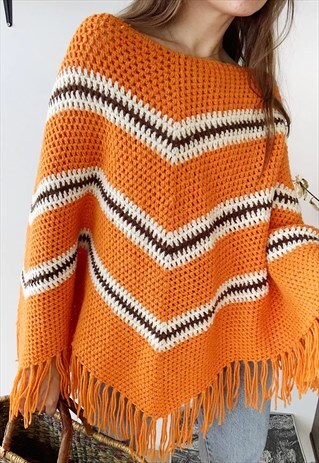 VINTAGE 70S HANDKNITTED CHUNKY BOHO FRINGED CAPE PONCHO