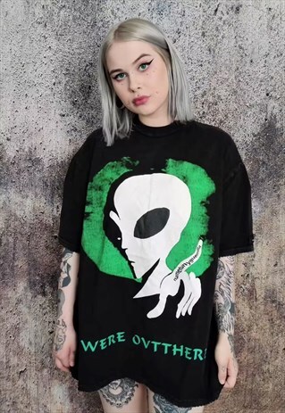 ALIEN PRINT TEE UFO GRAFFITI T-SHIRT X-FILES TOP IN BLACK