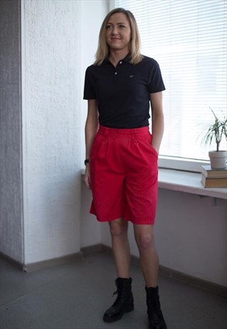 VINTAGE 80'S RED HIGH WAIST SHORTS