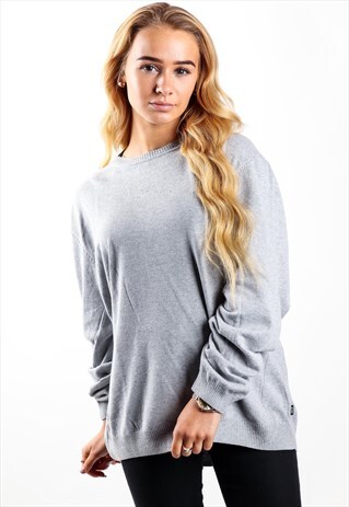 VINTAGE HUGO BOSS JUMPER K94