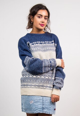 VINTAGE 90'S BLUE HEART PATTERN KNIT JUMPER