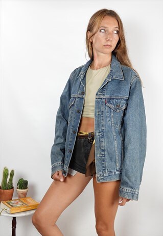 VINTAGE LEVIS DENIM JACKET DARK BLUE MEDIUM WOMEN