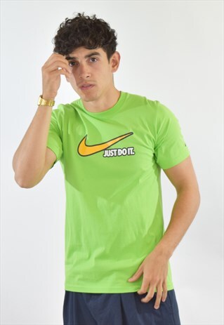 VINTAGE GREEN NIKE 90S SPORTS T SHIRT