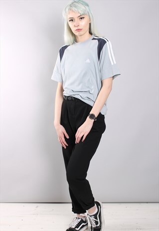 VINTAGE ADIDAS T-SHIRT