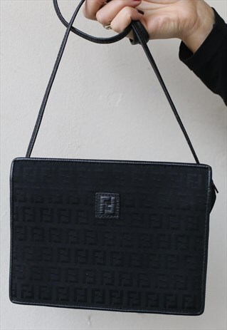 VINTAGE RARE FENDI ZUCCA PRINT CROSS BODY BAG BLACK